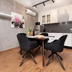 Apartman Lorena