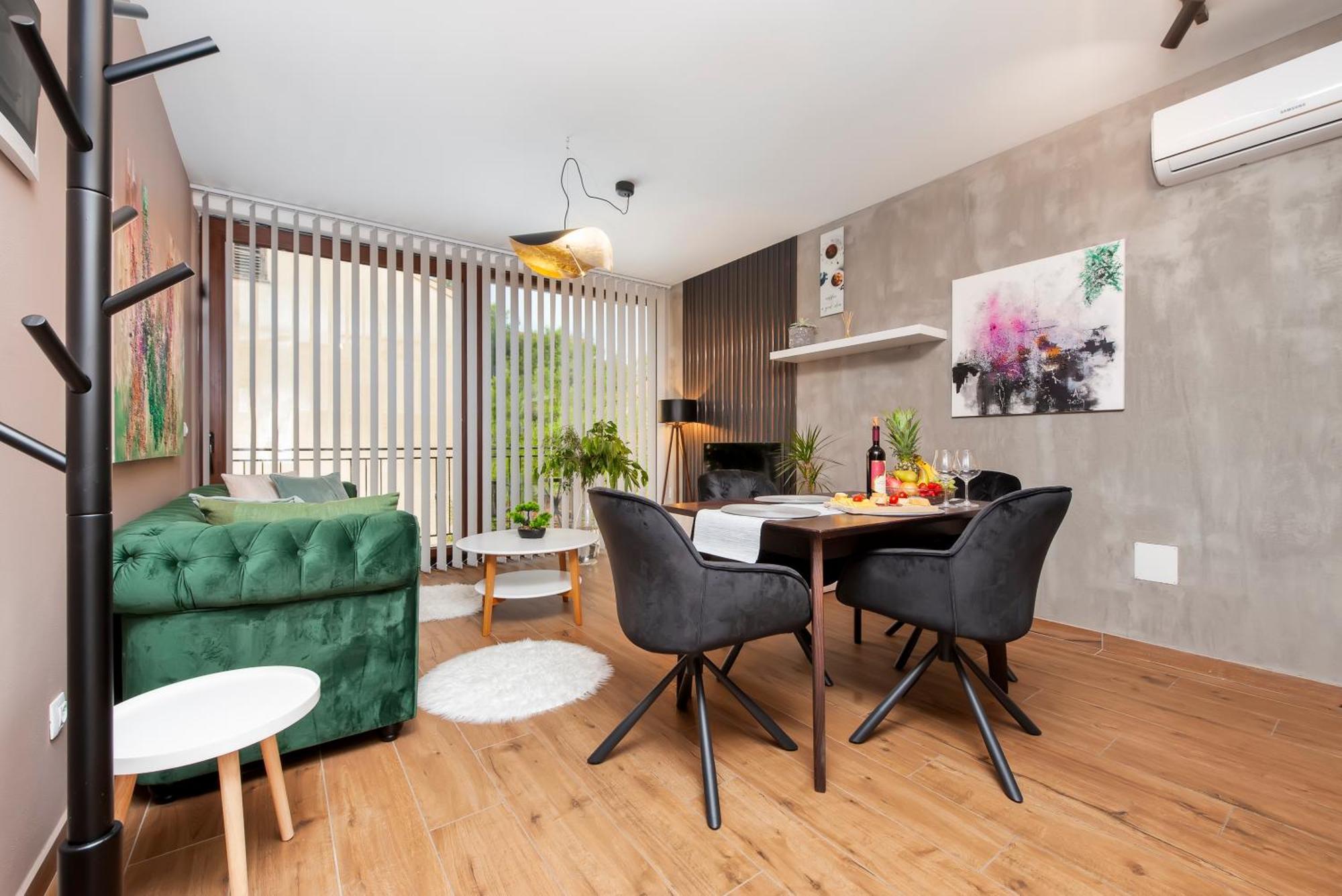 Apartment Lorena *